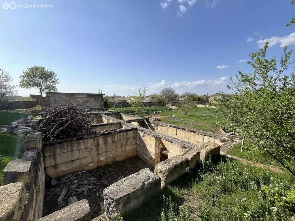 Участок в село Скворцово, Восточная улица, 18 (23 м) - Фото 0