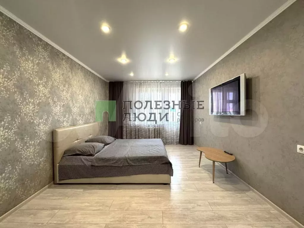 1-к. квартира, 41 м, 9/9 эт. - Фото 1