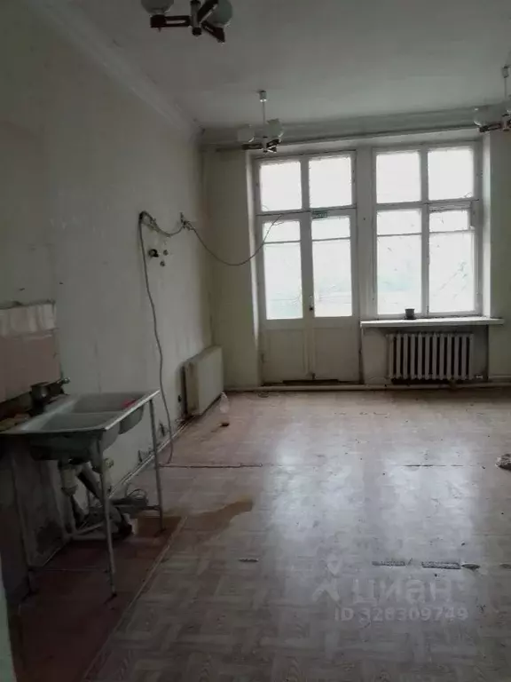 Помещение свободного назначения в Пермский край, Соликамск ул. ... - Фото 2