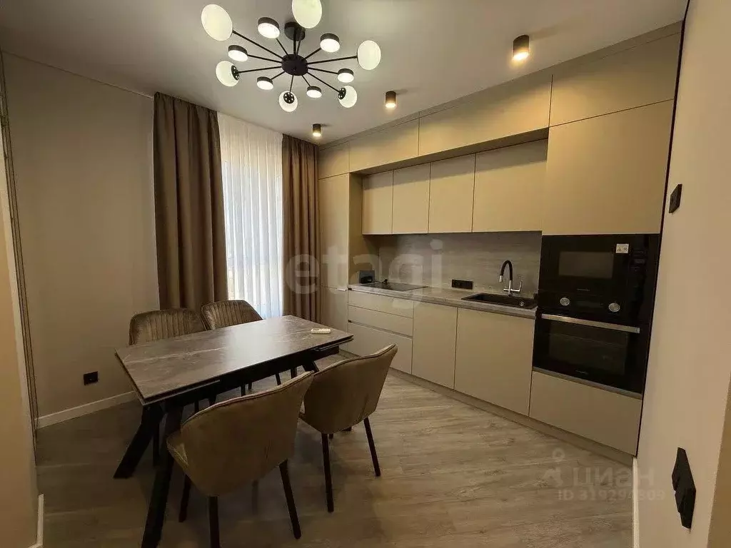 2-к кв. Крым, Симферополь ул. Бородина (50.0 м) - Фото 0