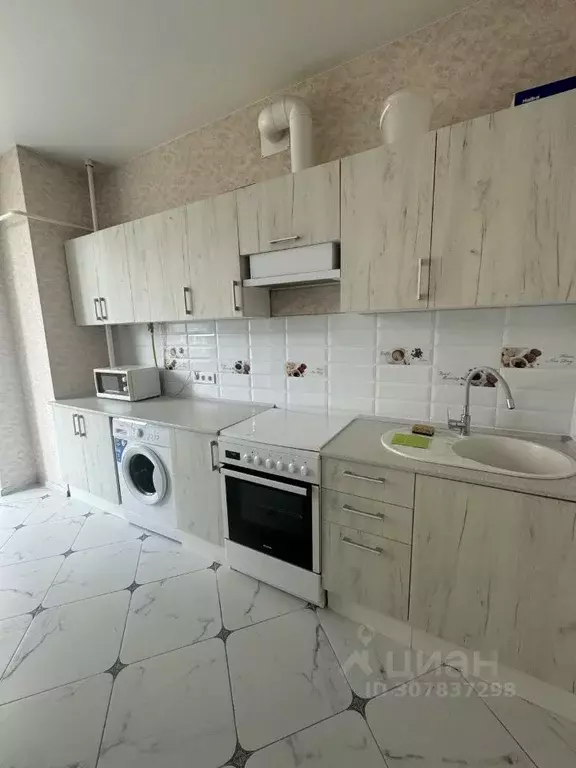 1-к кв. Крым, Симферополь ул. Битакская (45.0 м) - Фото 1