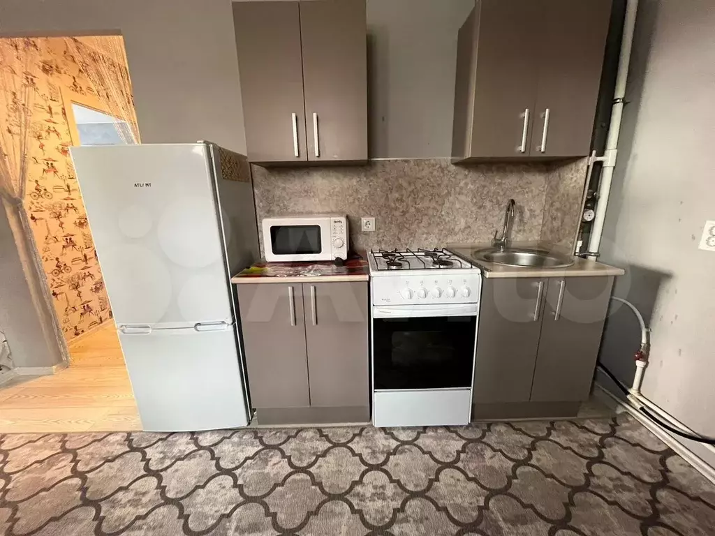 2-к. квартира, 45 м, 3/18 эт. - Фото 1