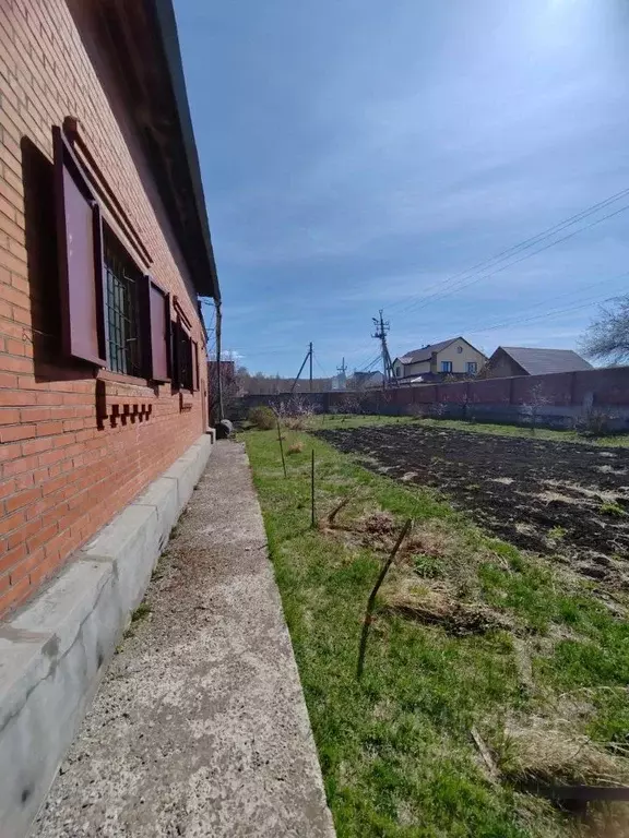 Дом в Красноярский край, Красноярск городской округ, д. Бугачево ул. ... - Фото 2