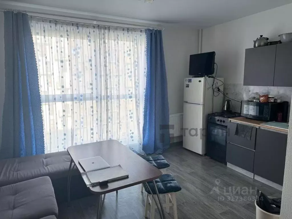 1-к кв. Челябинская область, Челябинск ул. Блюхера, 123 (42.0 м) - Фото 1
