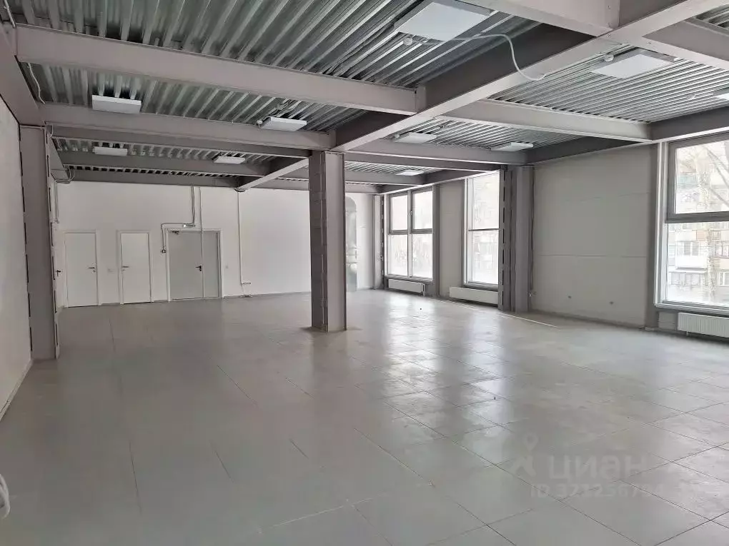 Торговая площадь в Нижегородская область, Нижний Новгород ул. Юлиуса ... - Фото 2