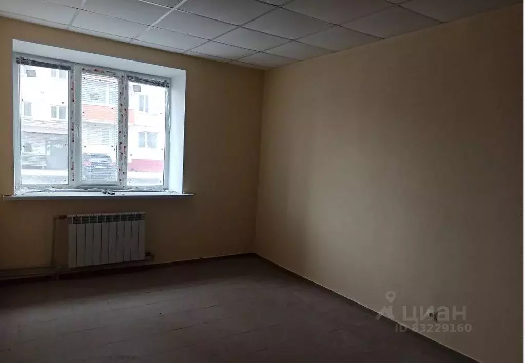 Помещение свободного назначения в Курская область, Курск ул. 1-я ... - Фото 0