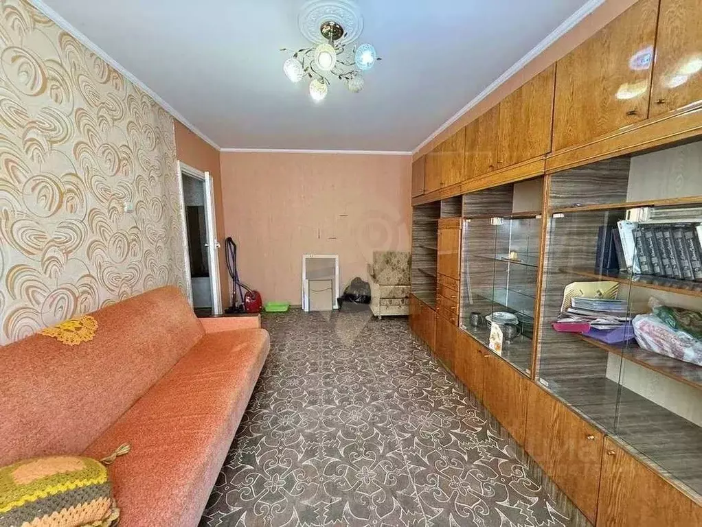 3-к кв. Белгородская область, Старый Оскол Молодогвардеец мкр, 16 ... - Фото 2