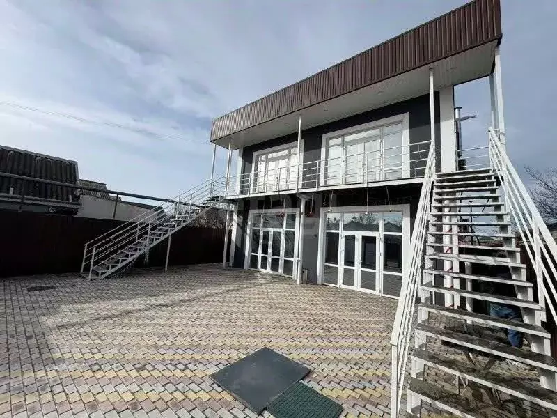 Дом в Крым, Симферополь ул. 25-я Коллективных Садов (204 м) - Фото 1