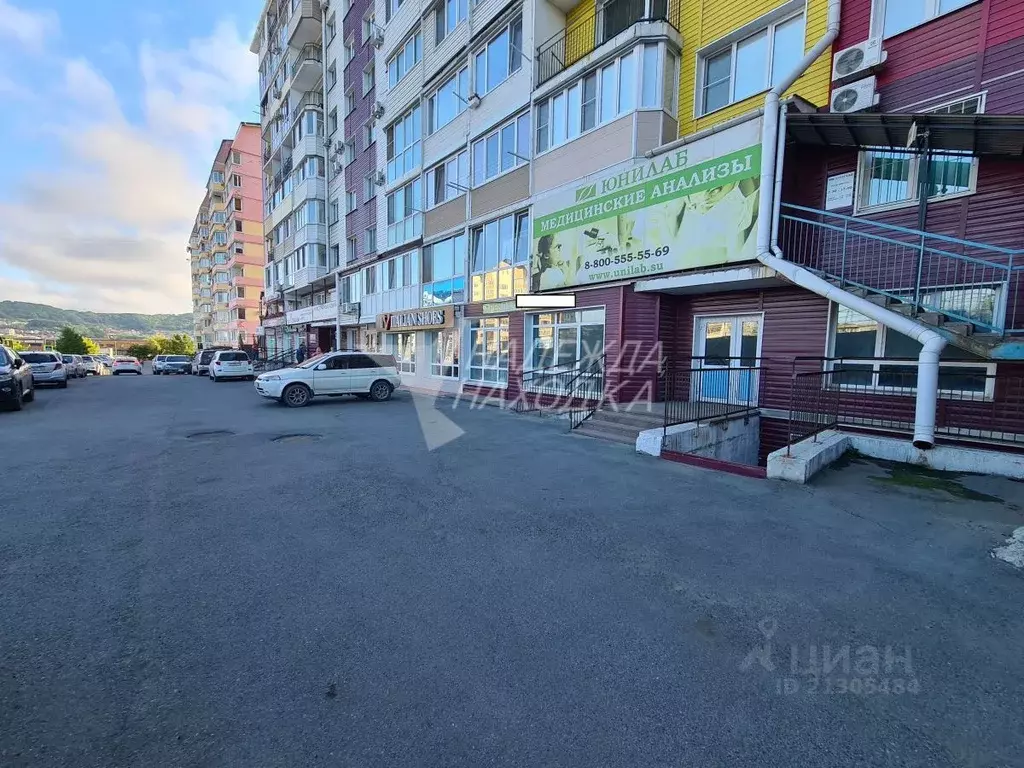 Помещение свободного назначения в Приморский край, Находка бул. ... - Фото 0