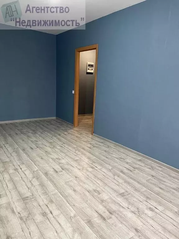 1-к кв. Кемеровская область, Ленинск-Кузнецкий Кузбасская ул., 112/1 ... - Фото 2