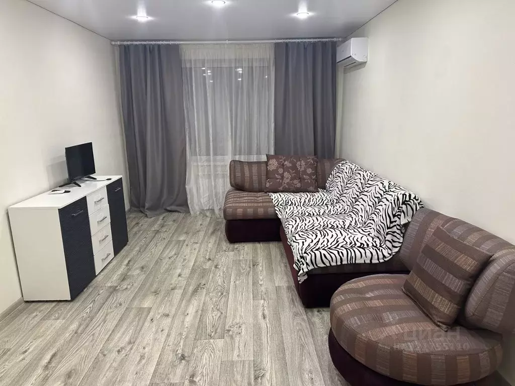 1-к кв. Саратовская область, Энгельс Строительная ул., 2 (34.0 м) - Фото 0