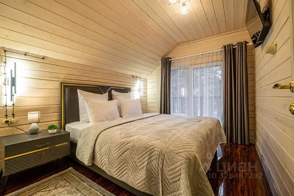 Дом в Кабардино-Балкария, Эльбрусский район, с. Терскол ул. Лесная, ... - Фото 1