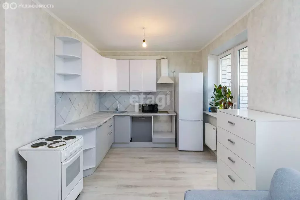 1-комнатная квартира: Тюмень, Дамбовская улица, 27к1 (47 м) - Фото 2