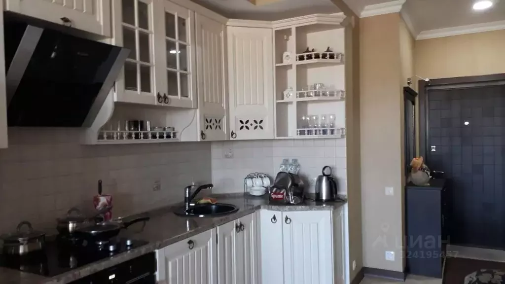 1-к кв. Крым, Феодосия ул. Боевая, 4 (64.0 м) - Фото 1