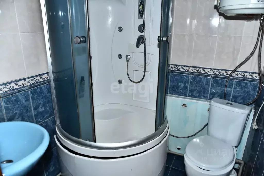 Дом в Алтайский край, Бийск ул. Нефтяная, 156А (97 м) - Фото 1