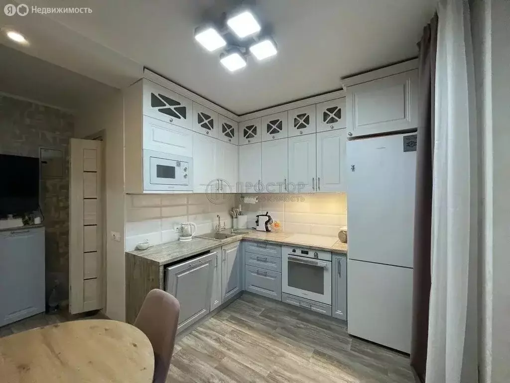 2-комнатная квартира: Москва, улица Лавриненко, 1 (56 м) - Фото 1