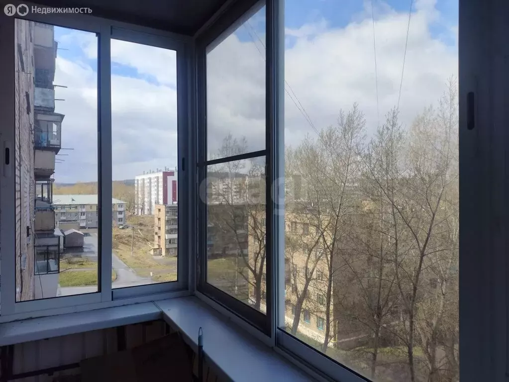 1-комнатная квартира: Бакал, Октябрьская улица, 8 (32.6 м) - Фото 2