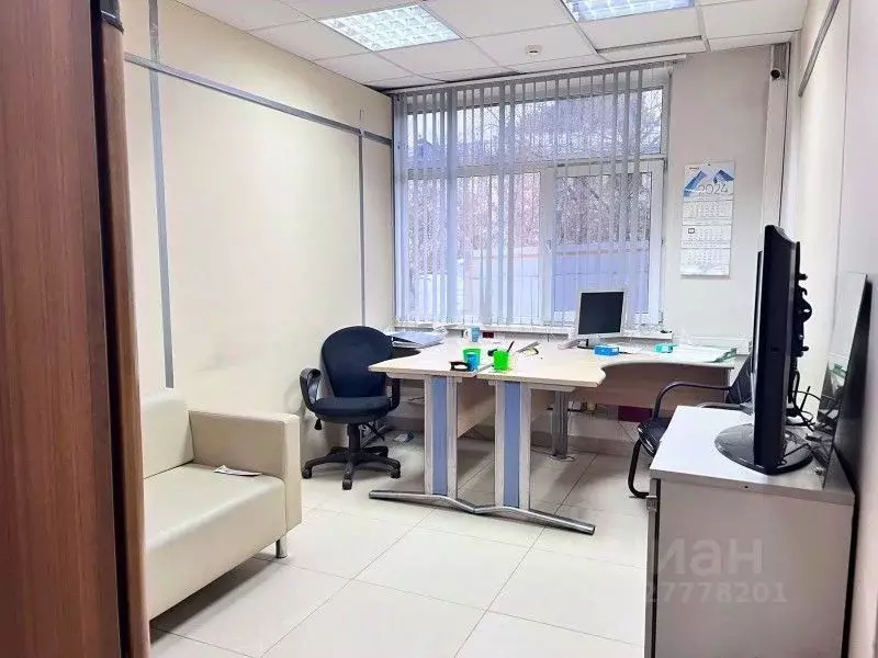 Офис в Москва Бауманская ул., 16 (14 м) - Фото 0