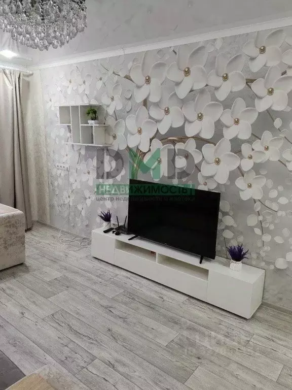 3-к кв. Оренбургская область, Орск Новый город мкр, ул. Комарова, 20 ... - Фото 1