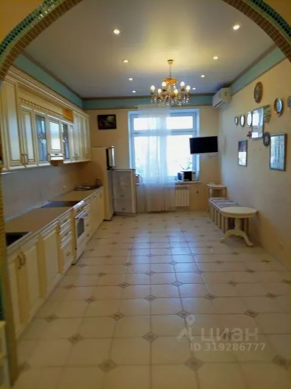 4-к кв. Нижегородская область, Нижний Новгород Новая ул., 8 (150.0 м) - Фото 1