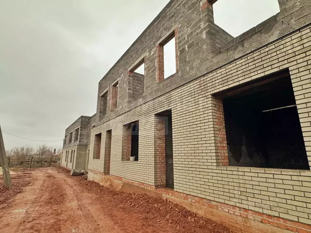 Таунхаус в Оренбургская область, Оренбургский район, пос. Пригородный ... - Фото 1