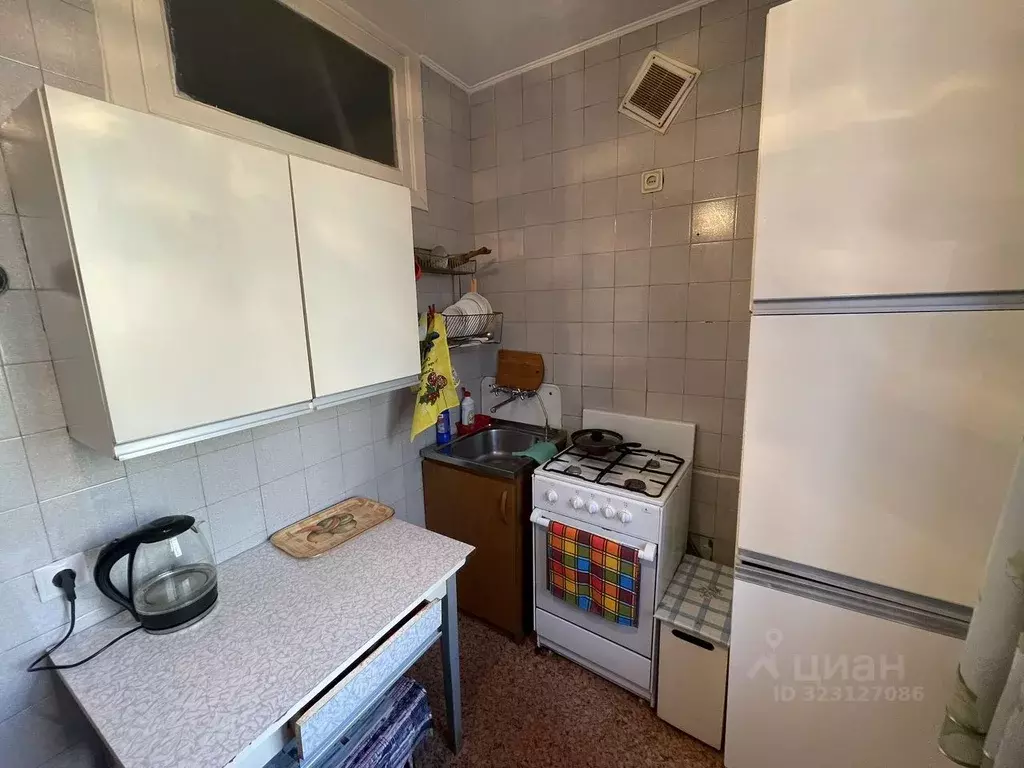 2-к кв. Мурманская область, Мурманск ул. Вице-адмирала Николаева, 13 ... - Фото 1