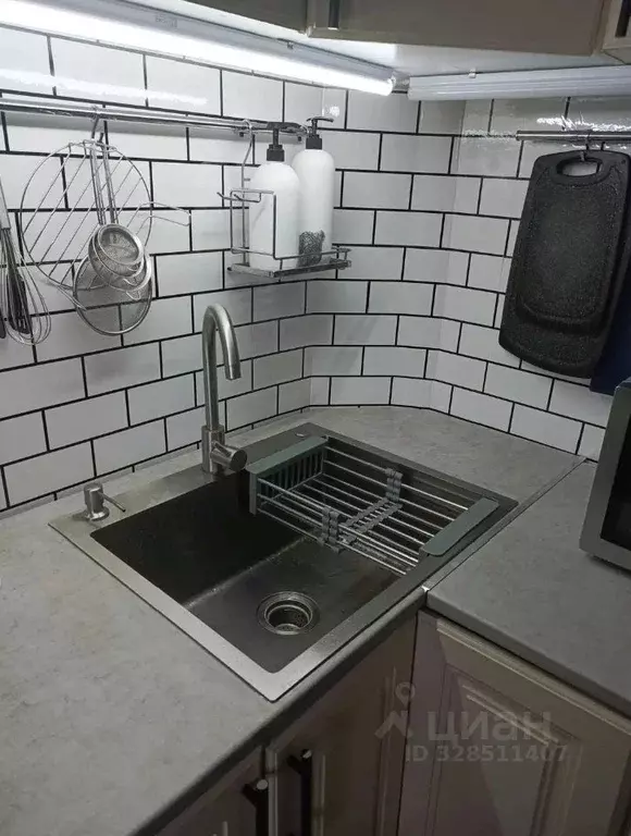 3-к кв. Новгородская область, Старая Русса ул. Якутских Стрелков, 51 ... - Фото 2