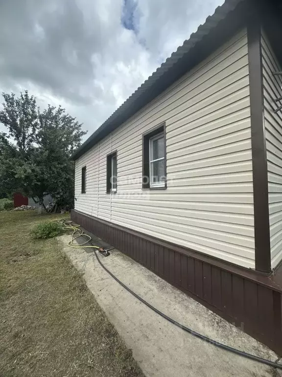 Дом в Белгородская область, Старооскольский городской округ, с. ... - Фото 0