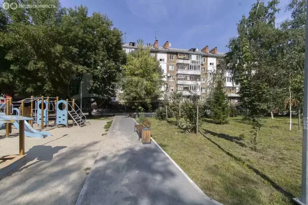 2-комнатная квартира: Тюмень, Фабричная улица, 6 (47 м) - Фото 1