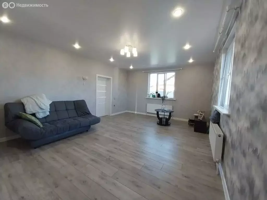 Дом в Лабинск, 4-й Воронежский проезд (100 м) - Фото 2