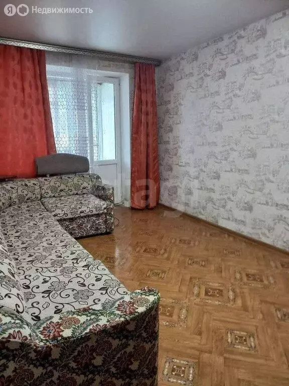1-комнатная квартира: Каштаны, улица Ленина, 1 (37.7 м) - Фото 0