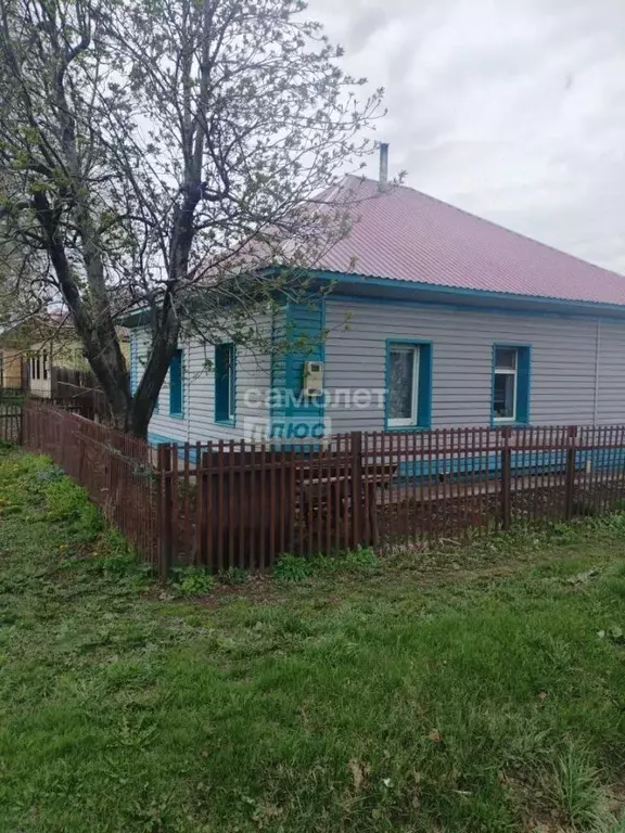 Дом в Алтайский край, Бийск городской округ, пос. Нагорный ул. ... - Фото 1