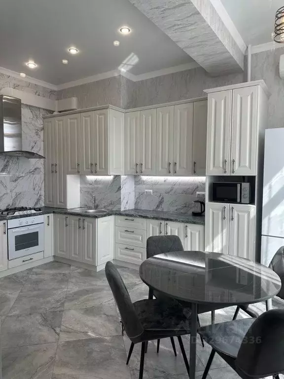 1-к кв. Ставропольский край, Пятигорск Московская ул., 76В (50.0 м) - Фото 1