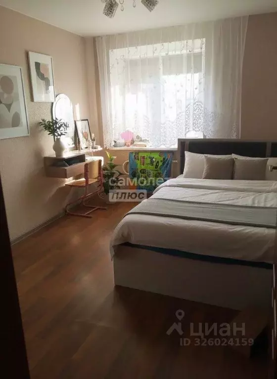 3-к кв. Омская область, Омск просп. Космический, 18Б (57.71 м) - Фото 2