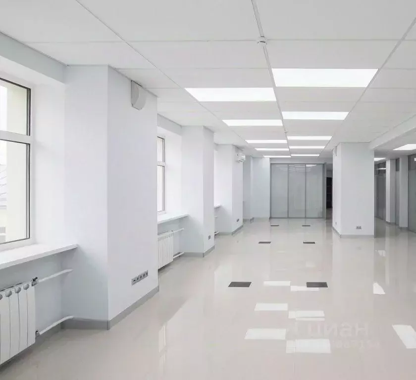 Офис в Москва Средний Овчинниковский пер., 12 (322 м) - Фото 2