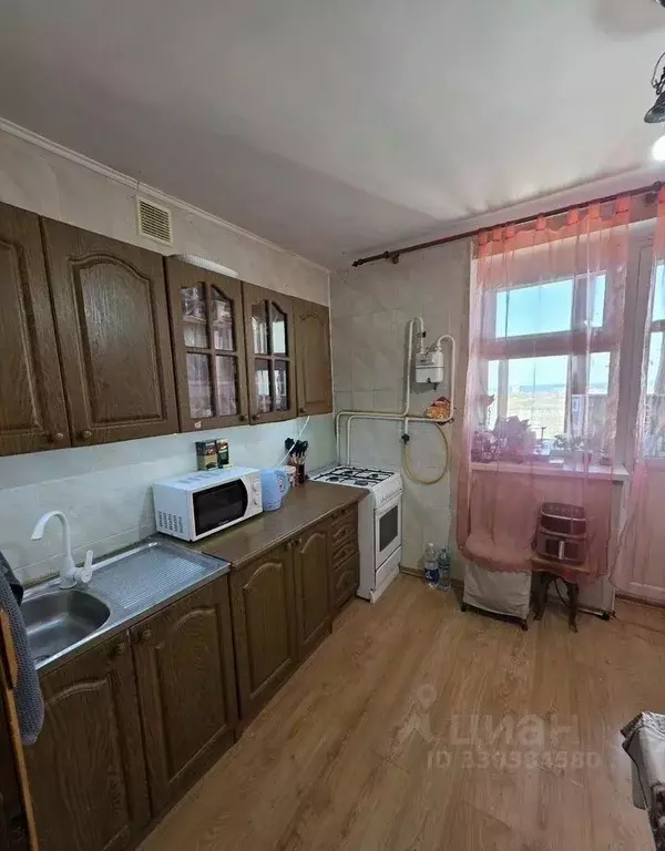 2-к кв. Крым, Черноморское пгт ул. Южная, 38А (51.4 м) - Фото 1