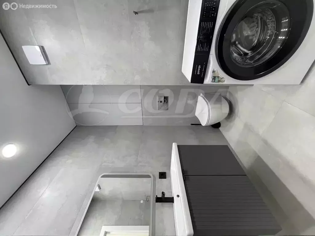 1-комнатная квартира: Тюмень, улица Новосёлов, 96 (28.8 м) - Фото 1