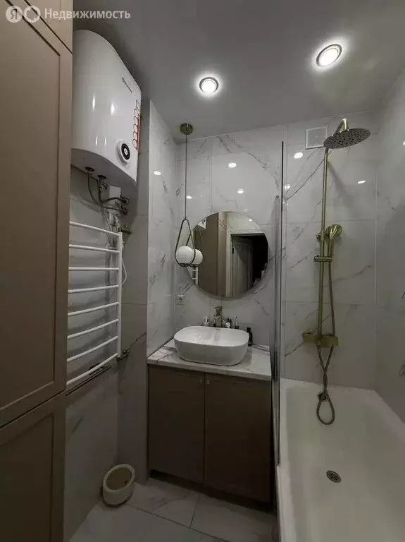 3-комнатная квартира: Бердск, улица Карла Маркса, 22 (66 м) - Фото 1