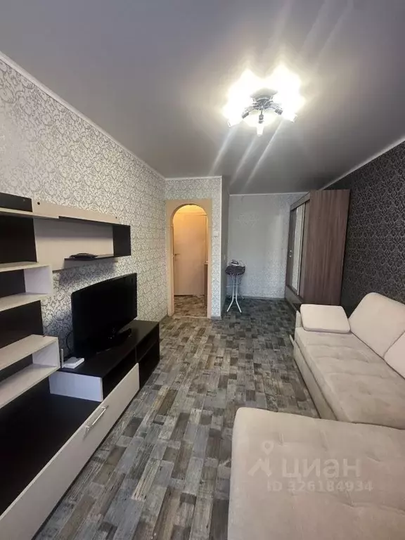 1-к кв. Тульская область, Тула Серебровская ул., 16Д (37.0 м) - Фото 1