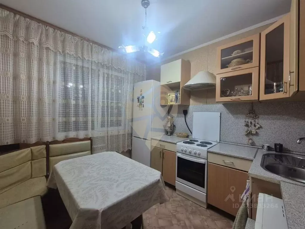 3-к кв. Белгородская область, Старый Оскол Солнечный мкр, 17 (63.5 м) - Фото 1