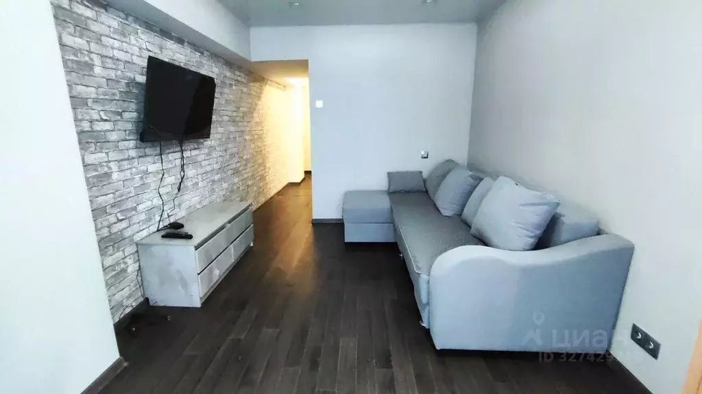 3-к кв. Пермский край, Пермь ул. Крисанова, 26А (56.0 м) - Фото 2