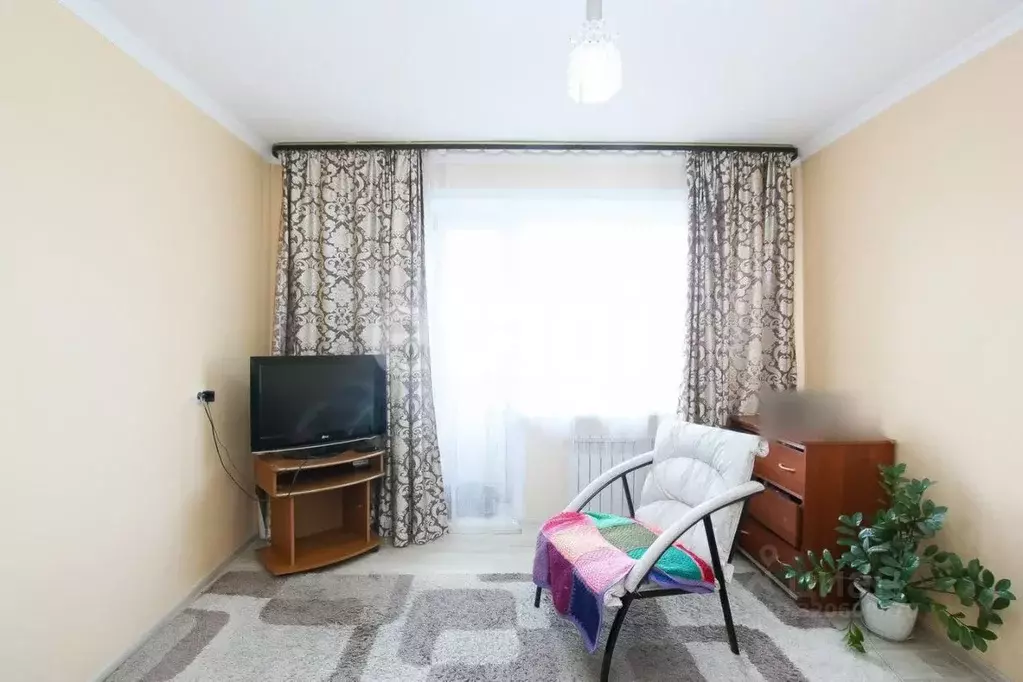 2-к кв. Бурятия, Улан-Удэ ул. Овражная, 24 (33.8 м) - Фото 0