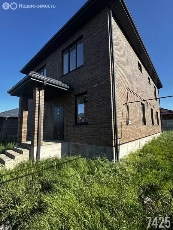 Дом в Аксай, Андреевская улица, 18 (200 м) - Фото 1