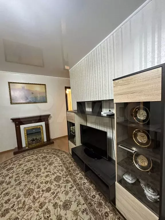 3-к. квартира, 55 м, 2/5 эт. - Фото 0