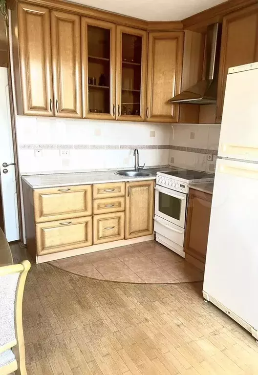 1-к. квартира, 42 м, 6/7 эт. - Фото 0