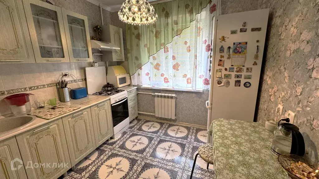 Продаётся 4-к квартира, 72.5 м - Фото 1