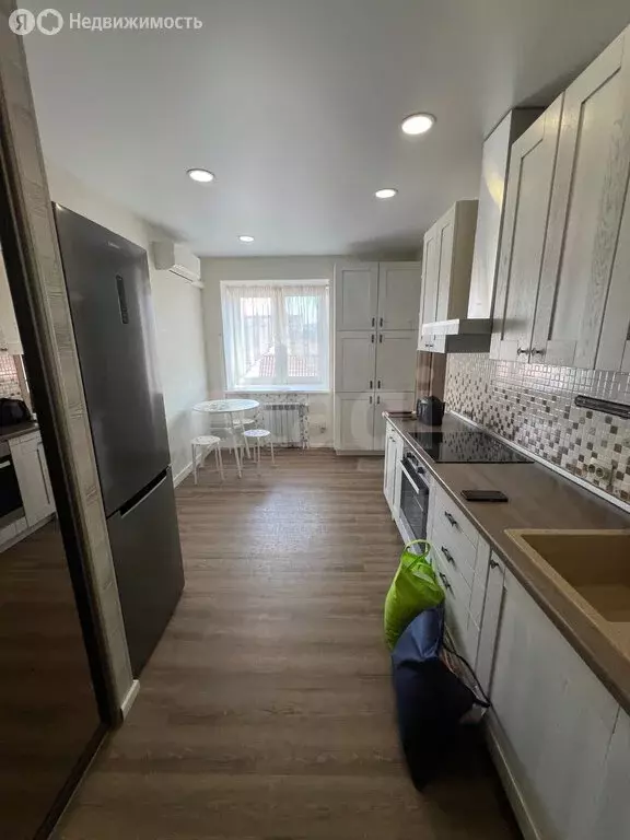 1-комнатная квартира: Омск, улица Малиновского, 18к2 (34 м) - Фото 2