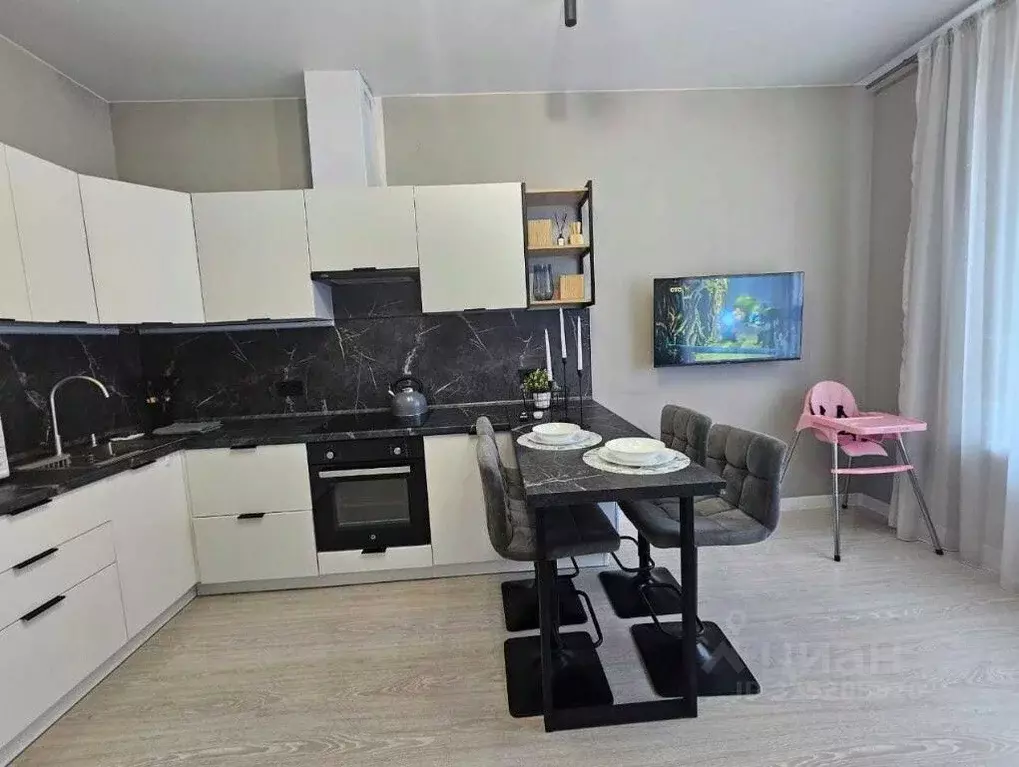 2-к кв. Краснодарский край, Новороссийск ул. Матвейкина, 1Ак4 (71.0 м) - Фото 2