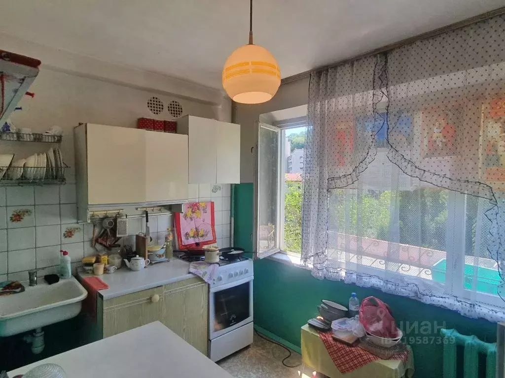 2-к кв. Краснодарский край, Сочи ул. Дарвина, 74 (50.0 м) - Фото 0