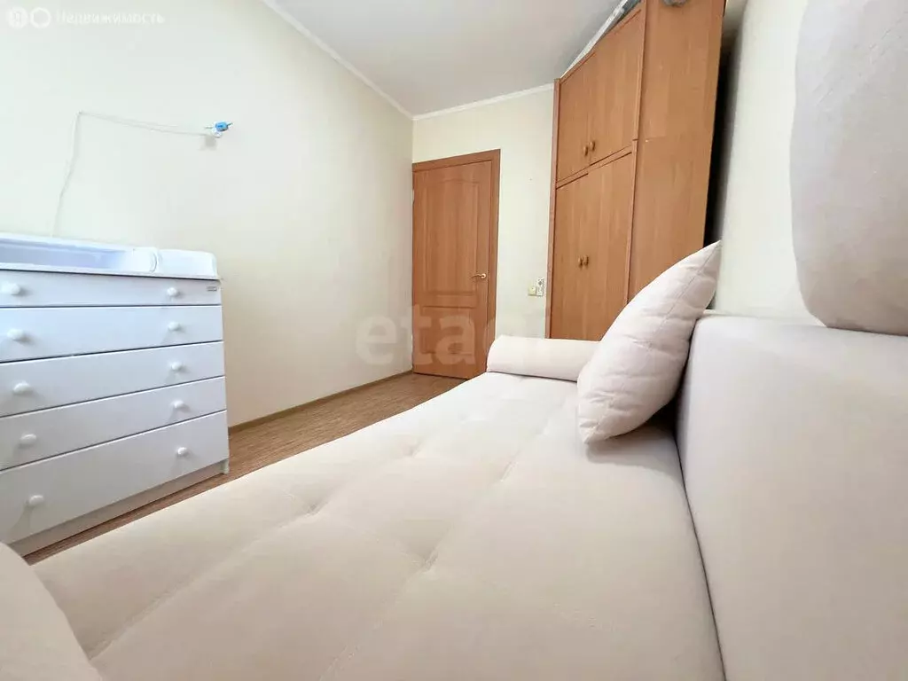 2-комнатная квартира: Омск, улица Ватутина, 2 (42.6 м) - Фото 1